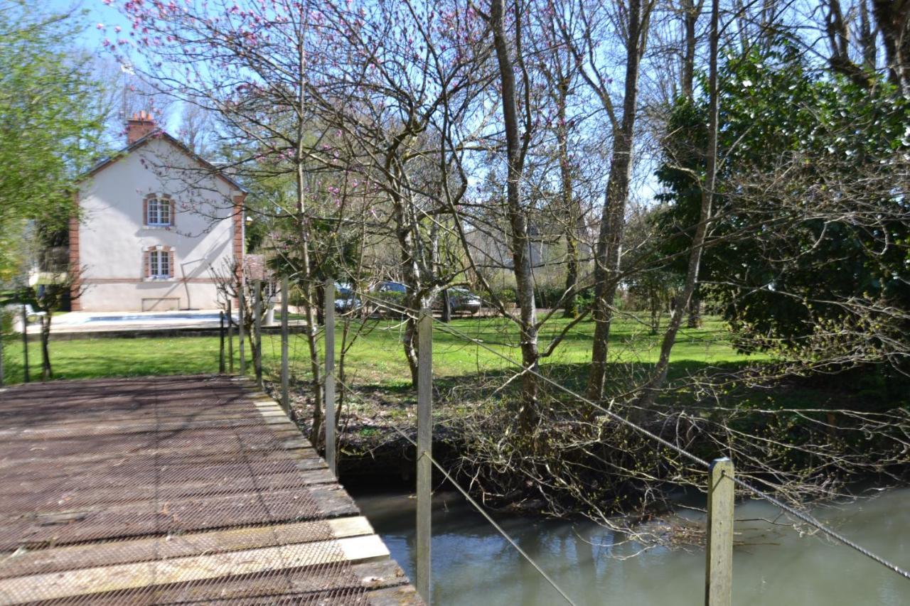 Le Moulin Et L'Olivier Three Bedroom Suite Chambon-sur-Cisse Exterior foto